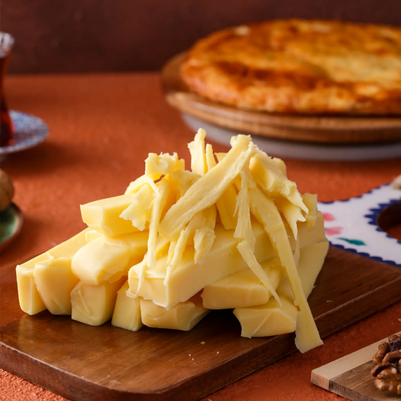 Dil Peyniri (Yağlı) (1 KG)